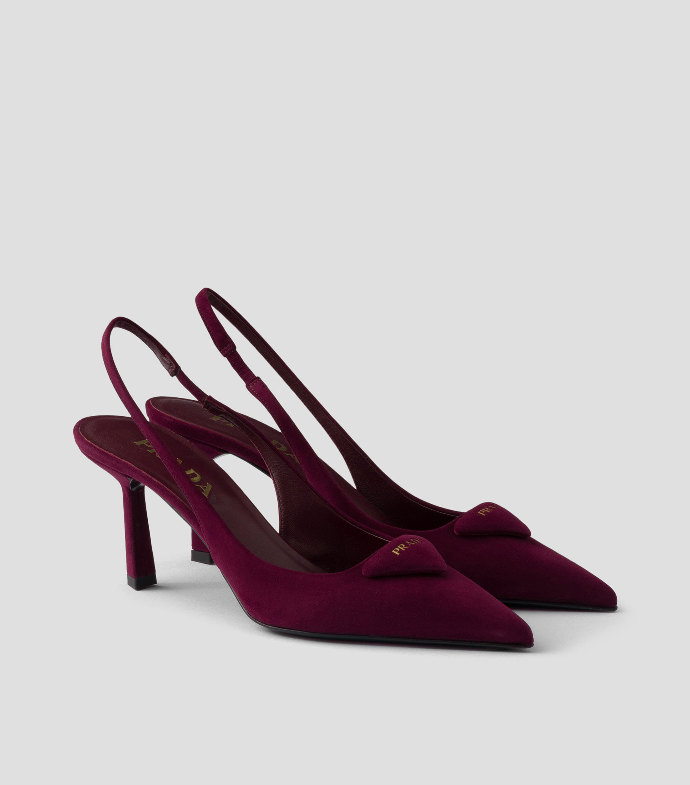Zapatillas en piel de tacón medio de aguja Mujer